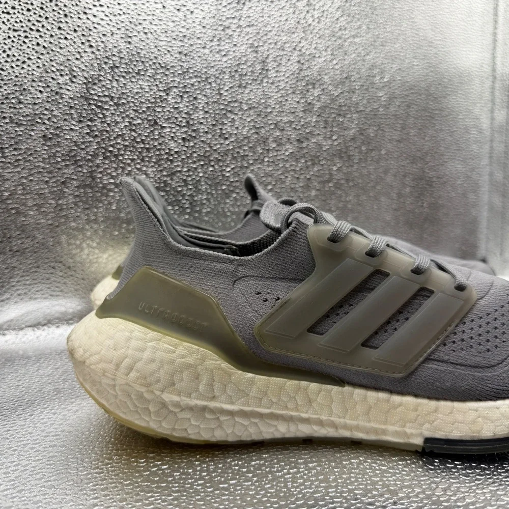 Size 7.5 Adidas Ultraboost 21 Running Shoes Mens Grey Good FY0381 Sneaker